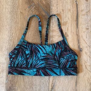 Lululemon size 2 patterned sports bra